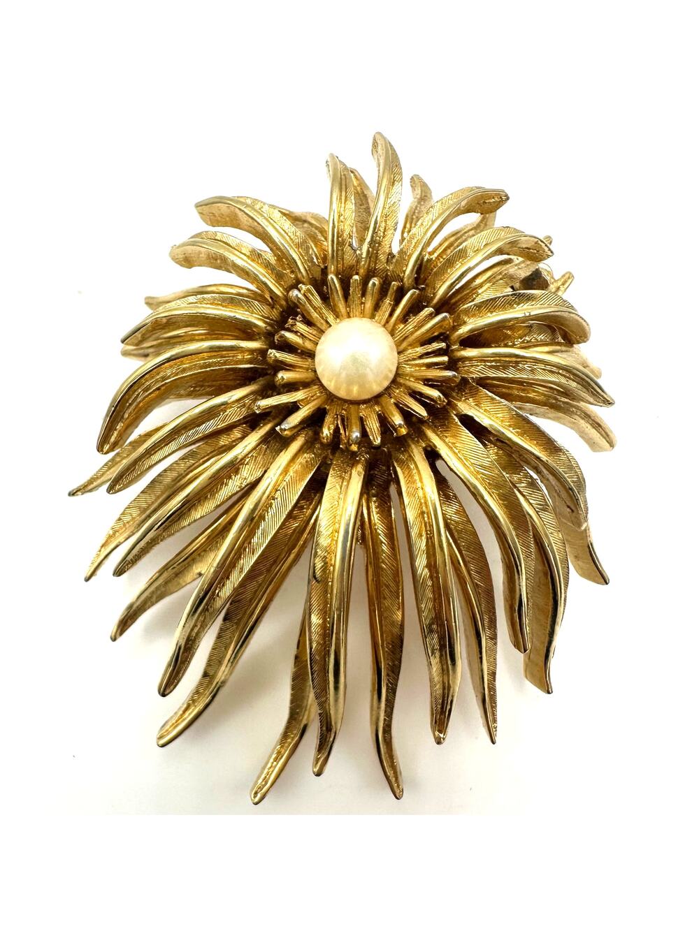 Marcel Boucher signed vintage gold tone real pearl 3D flower floral brooch